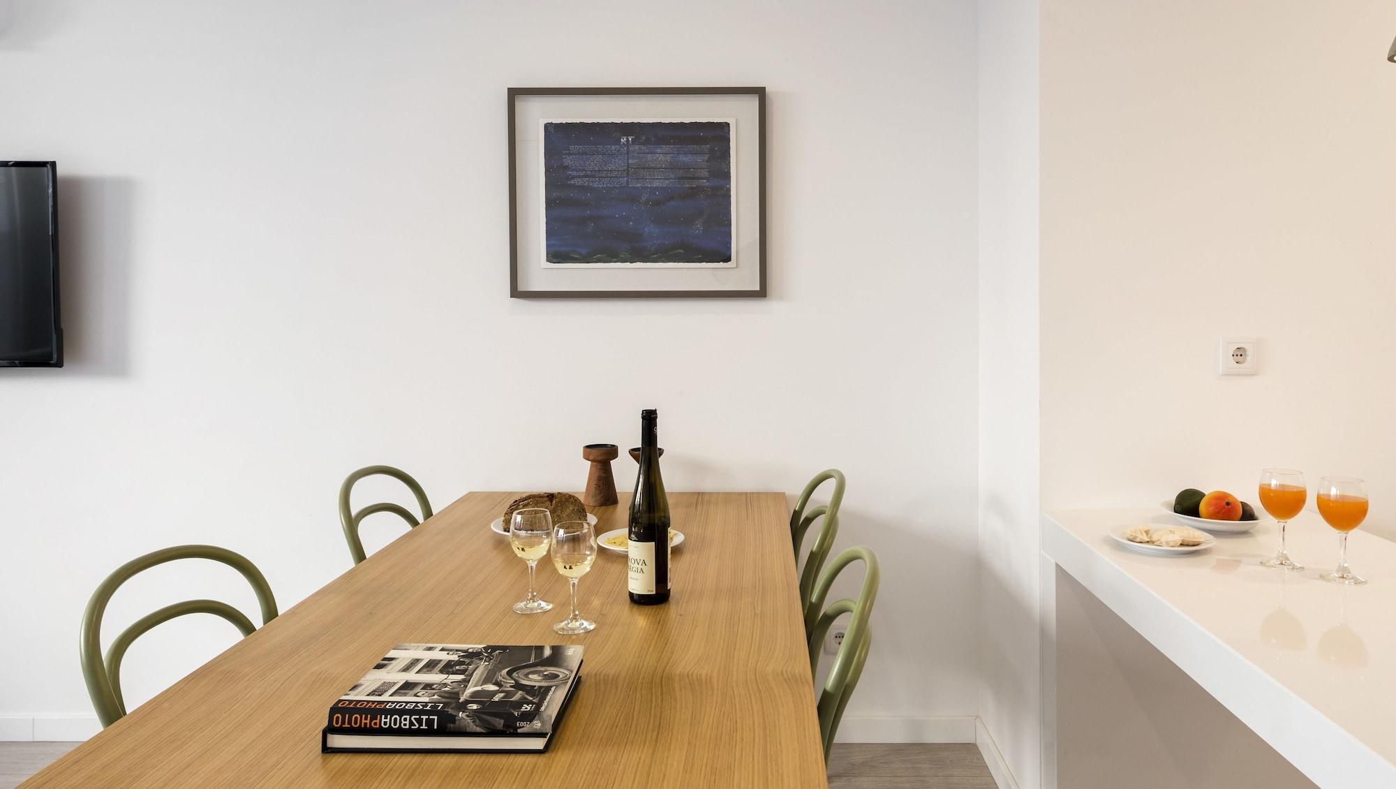 Lisbon Serviced Apartments - Parque Luaran gambar