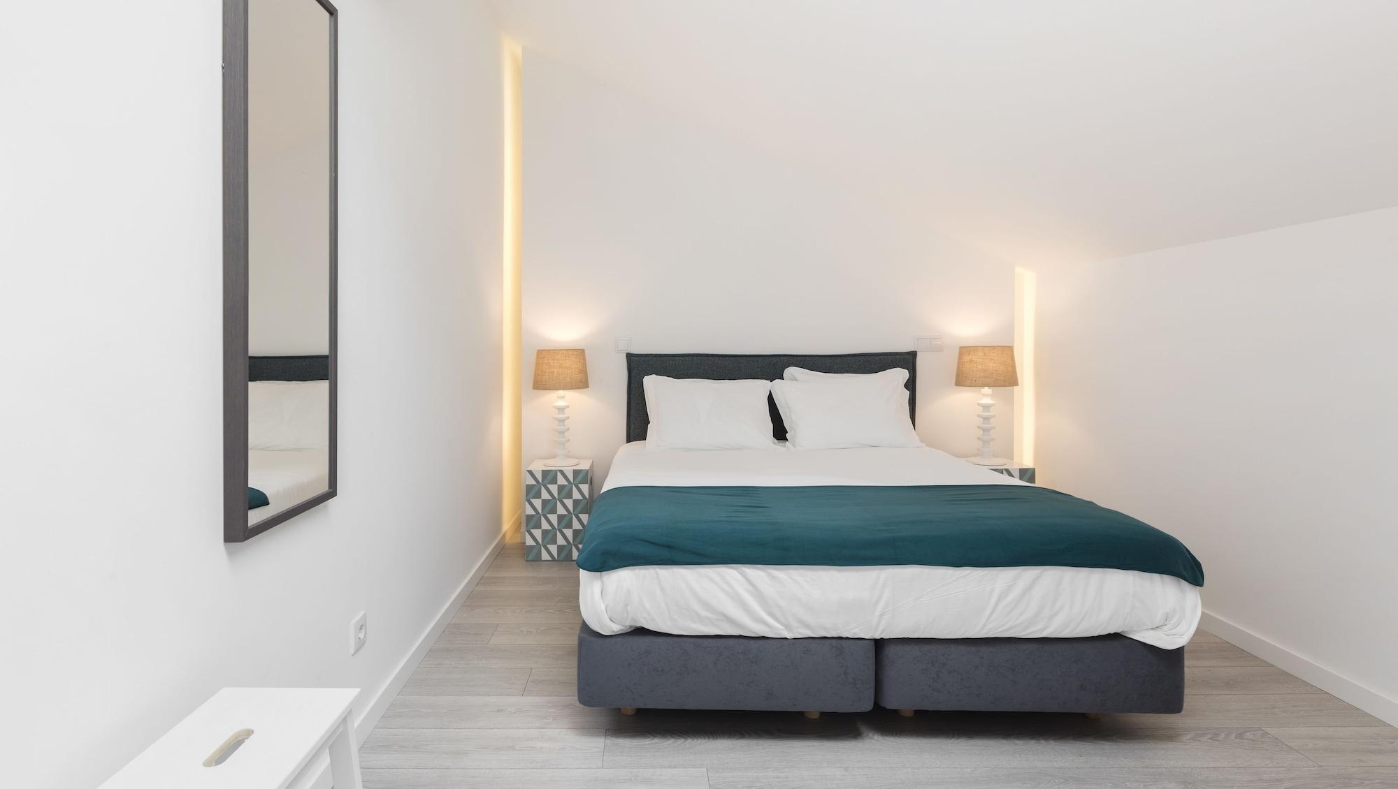 Lisbon Serviced Apartments - Parque Luaran gambar